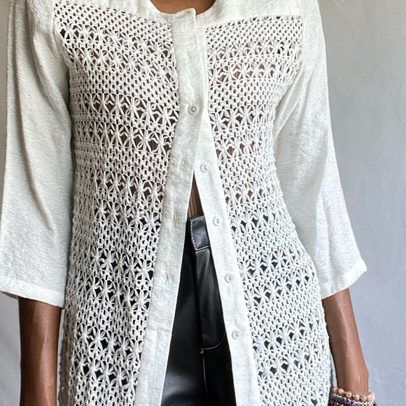 White crochet mixed textured top - Picture 3 of 11